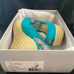 Jessica Simpson Size 6 Miami Green Peep Toe Wedge Sandal